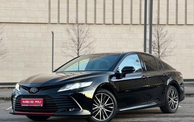 Toyota Camry, 2021 год, 3 499 000 рублей, 1 фотография