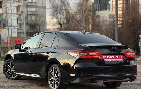 Toyota Camry, 2021 год, 3 499 000 рублей, 14 фотография