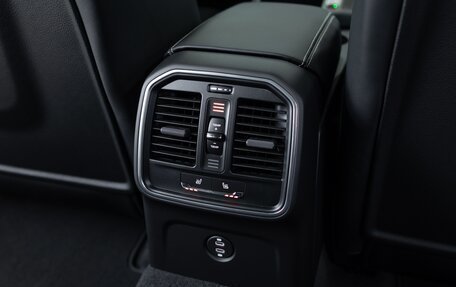 Porsche Macan I рестайлинг, 2025 год, 12 390 000 рублей, 25 фотография