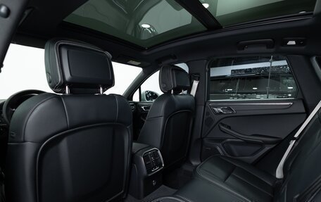 Porsche Macan I рестайлинг, 2025 год, 12 390 000 рублей, 24 фотография