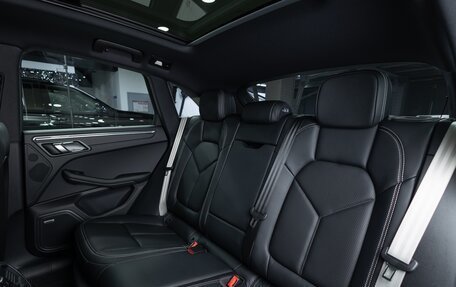 Porsche Macan I рестайлинг, 2025 год, 12 390 000 рублей, 26 фотография