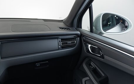 Porsche Macan I рестайлинг, 2025 год, 12 390 000 рублей, 20 фотография