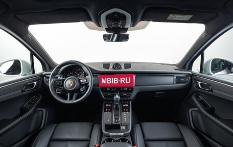 Porsche Macan I рестайлинг, 2025 год, 12 390 000 рублей, 27 фотография