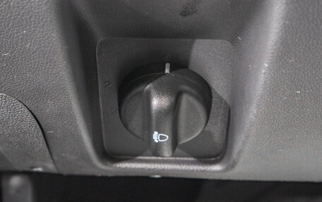 Renault Logan I, 2011 год, 499 000 рублей, 11 фотография