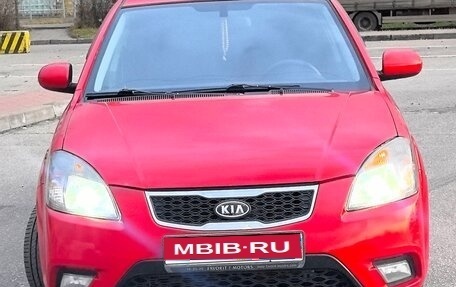 KIA Rio II, 2011 год, 620 000 рублей, 1 фотография