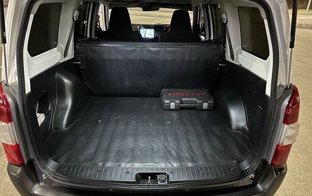 Toyota Probox I, 2018 год, 1 080 000 рублей, 9 фотография