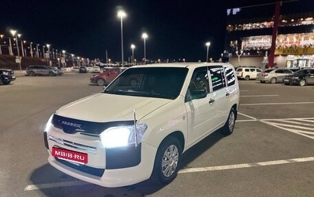 Toyota Probox I, 2018 год, 1 080 000 рублей, 2 фотография