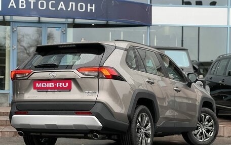 Toyota RAV4, 2025 год, 4 090 000 рублей, 3 фотография