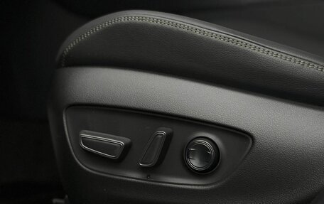 Toyota RAV4, 2025 год, 4 090 000 рублей, 21 фотография