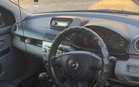 Mazda Demio III (DE), 2004 год, 309 000 рублей, 3 фотография