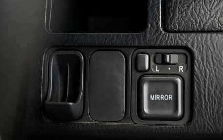 Honda Stream I рестайлинг, 2002 год, 685 000 рублей, 13 фотография