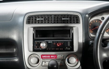 Honda Stream I рестайлинг, 2002 год, 685 000 рублей, 11 фотография