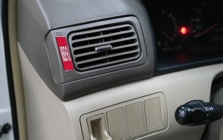 Toyota Corolla, 2003 год, 549 000 рублей, 9 фотография