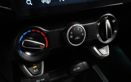 KIA Rio IV, 2019 год, 1 519 000 рублей, 14 фотография