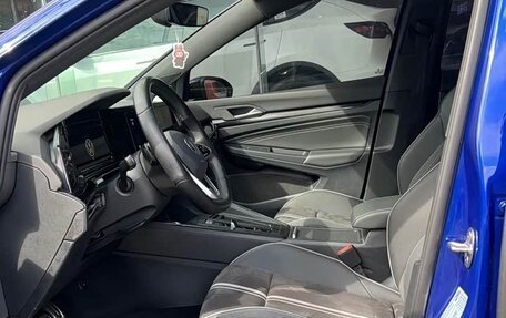 Volkswagen Golf VIII, 2022 год, 1 600 202 рублей, 6 фотография