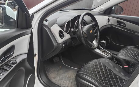 Chevrolet Cruze II, 2013 год, 450 000 рублей, 6 фотография