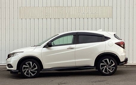 Honda Vezel, 2021 год, 1 310 000 рублей, 7 фотография