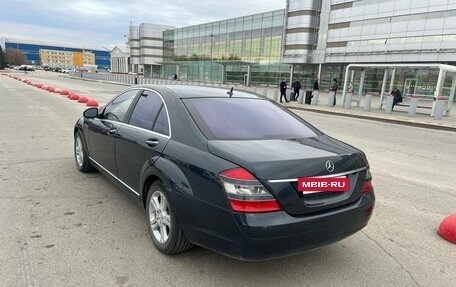 Mercedes-Benz S-Класс, 2006 год, 940 000 рублей, 2 фотография