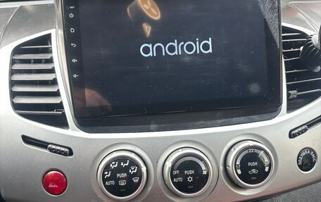 Mitsubishi L200 IV рестайлинг, 2014 год, 1 650 000 рублей, 7 фотография