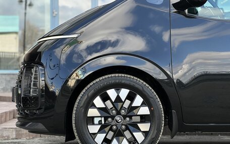 Hyundai Staria, 2024 год, 8 990 000 рублей, 40 фотография