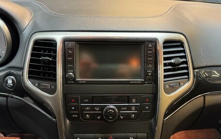 Jeep Grand Cherokee, 2012 год, 1 859 000 рублей, 15 фотография