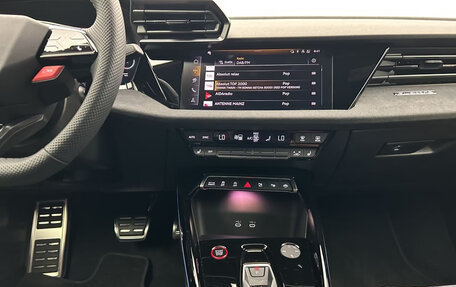 Audi RS 3, 2024 год, 9 900 000 рублей, 10 фотография