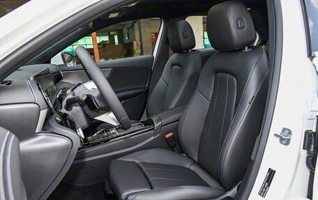 Mercedes-Benz A-Класс, 2025 год, 4 897 998 рублей, 6 фотография