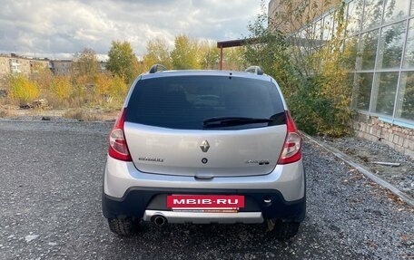 Renault Sandero I, 2013 год, 600 000 рублей, 7 фотография