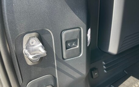 Land Rover Defender II, 2022 год, 6 975 000 рублей, 13 фотография