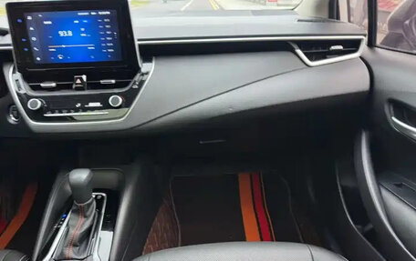 Toyota Corolla, 2022 год, 1 250 125 рублей, 10 фотография