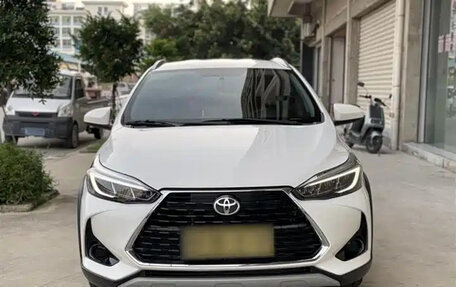 Toyota Yaris XP150 рестайлинг, 2022 год, 885 125 рублей, 3 фотография