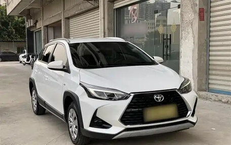 Toyota Yaris XP150 рестайлинг, 2022 год, 885 125 рублей, 4 фотография