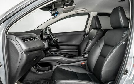 Honda Vezel, 2017 год, 1 880 000 рублей, 6 фотография