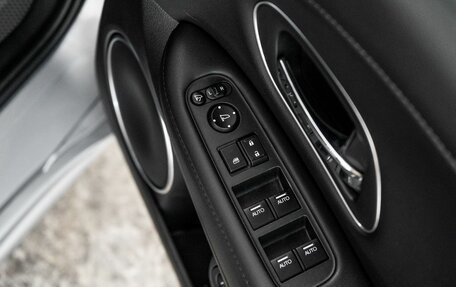 Honda Vezel, 2017 год, 1 880 000 рублей, 16 фотография