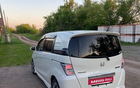 Honda Freed I, 2012 год, 1 160 000 рублей, 4 фотография