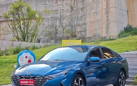 Hyundai Elantra, 2022 год, 1 170 000 рублей, 1 фотография