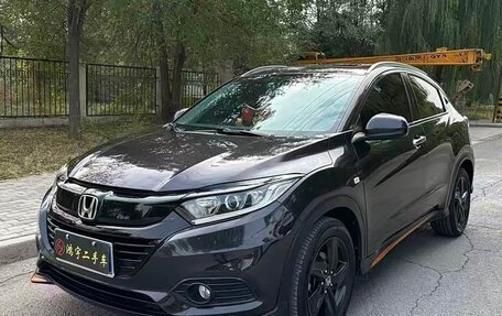 Honda Vezel, 2022 год, 1 350 202 рублей, 4 фотография