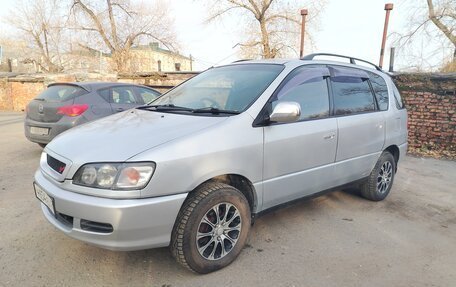 Toyota Ipsum II, 1998 год, 550 000 рублей, 8 фотография