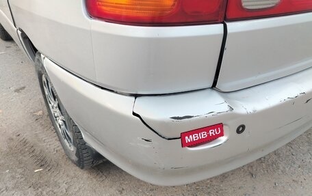 Toyota Ipsum II, 1998 год, 550 000 рублей, 19 фотография