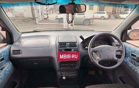 Toyota Ipsum II, 1998 год, 550 000 рублей, 21 фотография