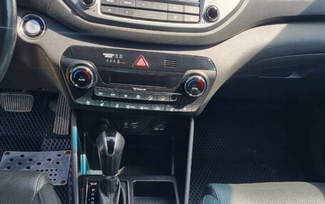 Hyundai Tucson III, 2016 год, 1 850 000 рублей, 13 фотография