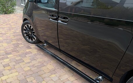 Hyundai Staria, 2021 год, 4 750 000 рублей, 5 фотография