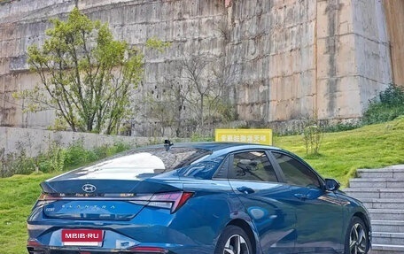 Hyundai Elantra, 2022 год, 1 170 000 рублей, 4 фотография