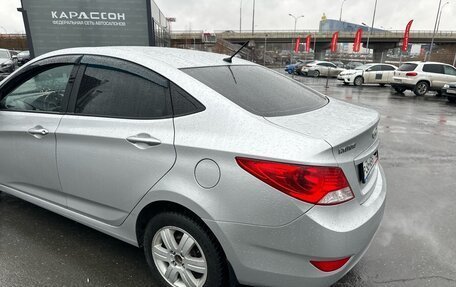 Hyundai Solaris II рестайлинг, 2013 год, 745 000 рублей, 2 фотография