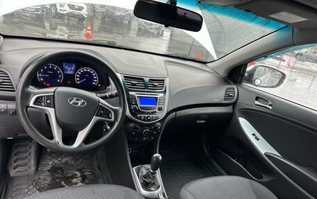 Hyundai Solaris II рестайлинг, 2013 год, 745 000 рублей, 5 фотография