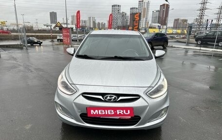 Hyundai Solaris II рестайлинг, 2013 год, 745 000 рублей, 3 фотография