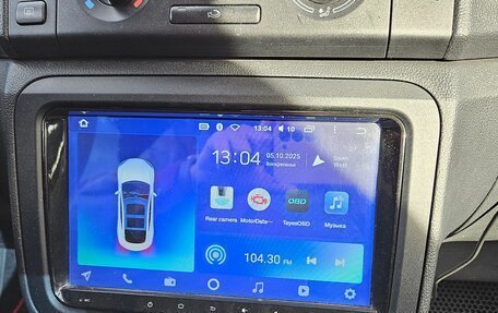 Skoda Fabia II, 2011 год, 420 000 рублей, 16 фотография