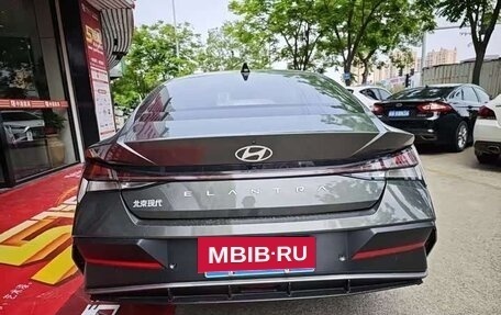 Hyundai Elantra, 2023 год, 1 410 000 рублей, 7 фотография