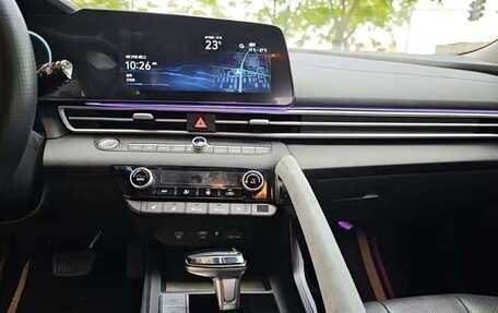 Hyundai Elantra, 2023 год, 1 410 000 рублей, 13 фотография