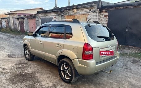 Hyundai Tucson III, 2007 год, 799 000 рублей, 2 фотография